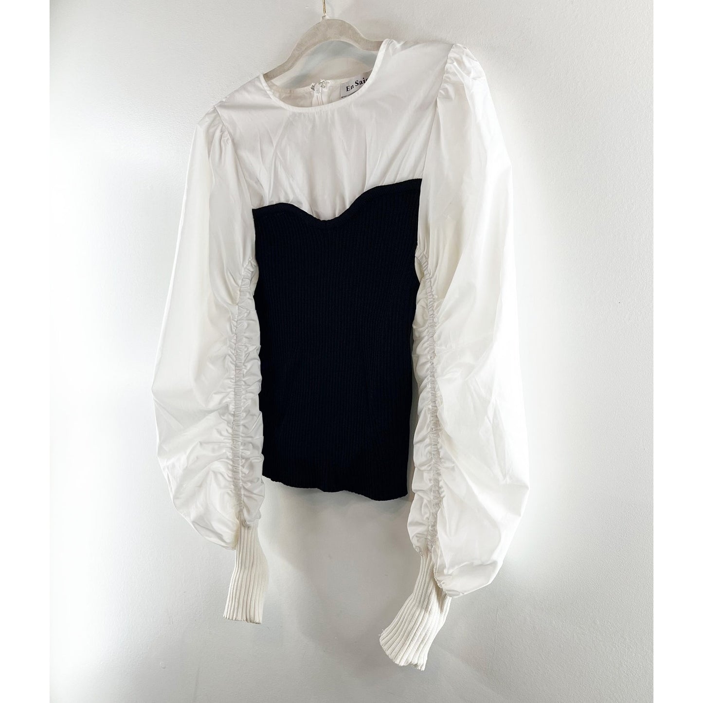 En Saison Mixed Media Long Sleeve Sweetheart Neck Top White Black Small