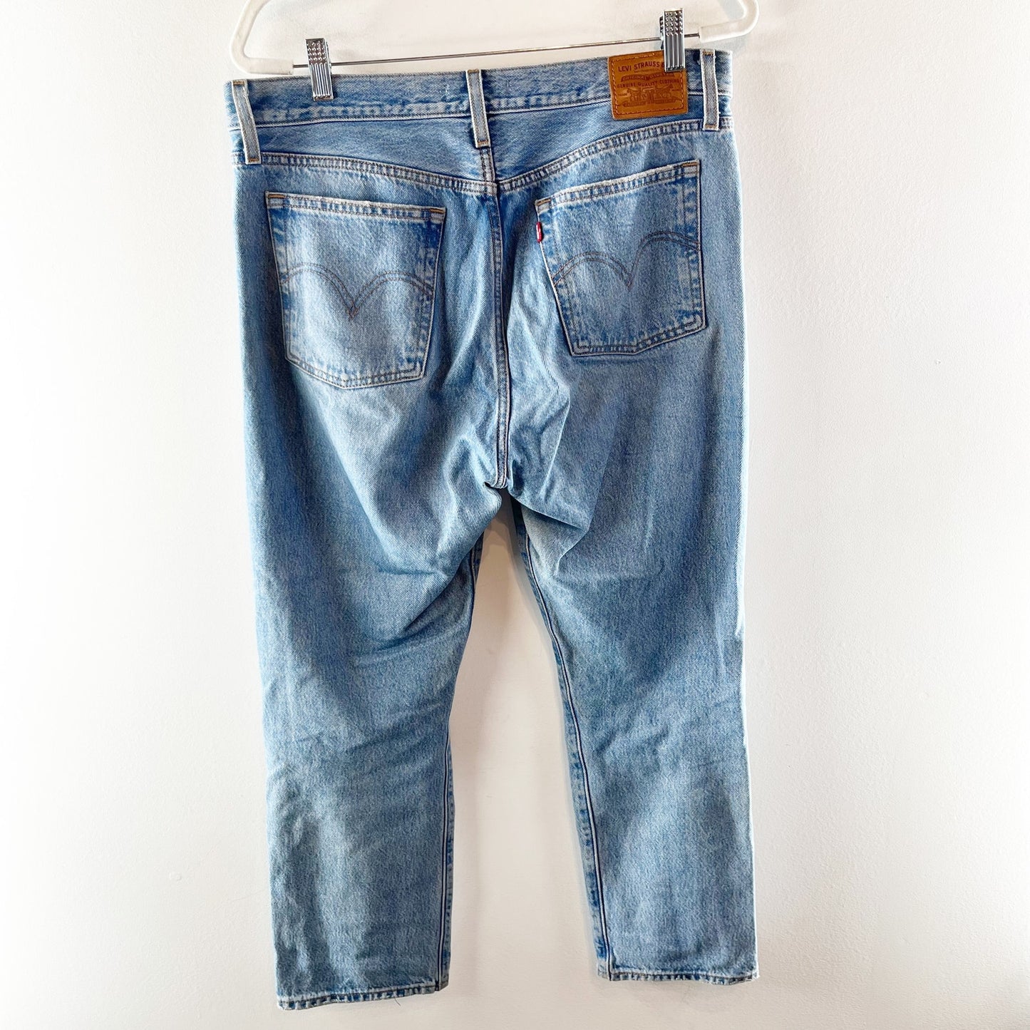 Levi's Premium Wedgie High-Rise Distressed Straight Ankle Jeans Blue 31