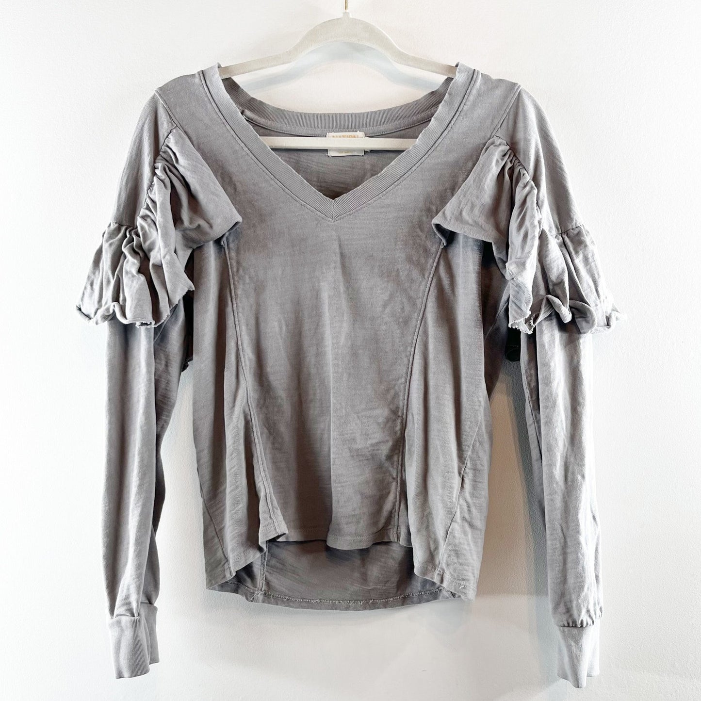 Nation Ltd. 100% Cotton Long Sleeve Ruffle Trim V-Neck Blouse Top Gray Small