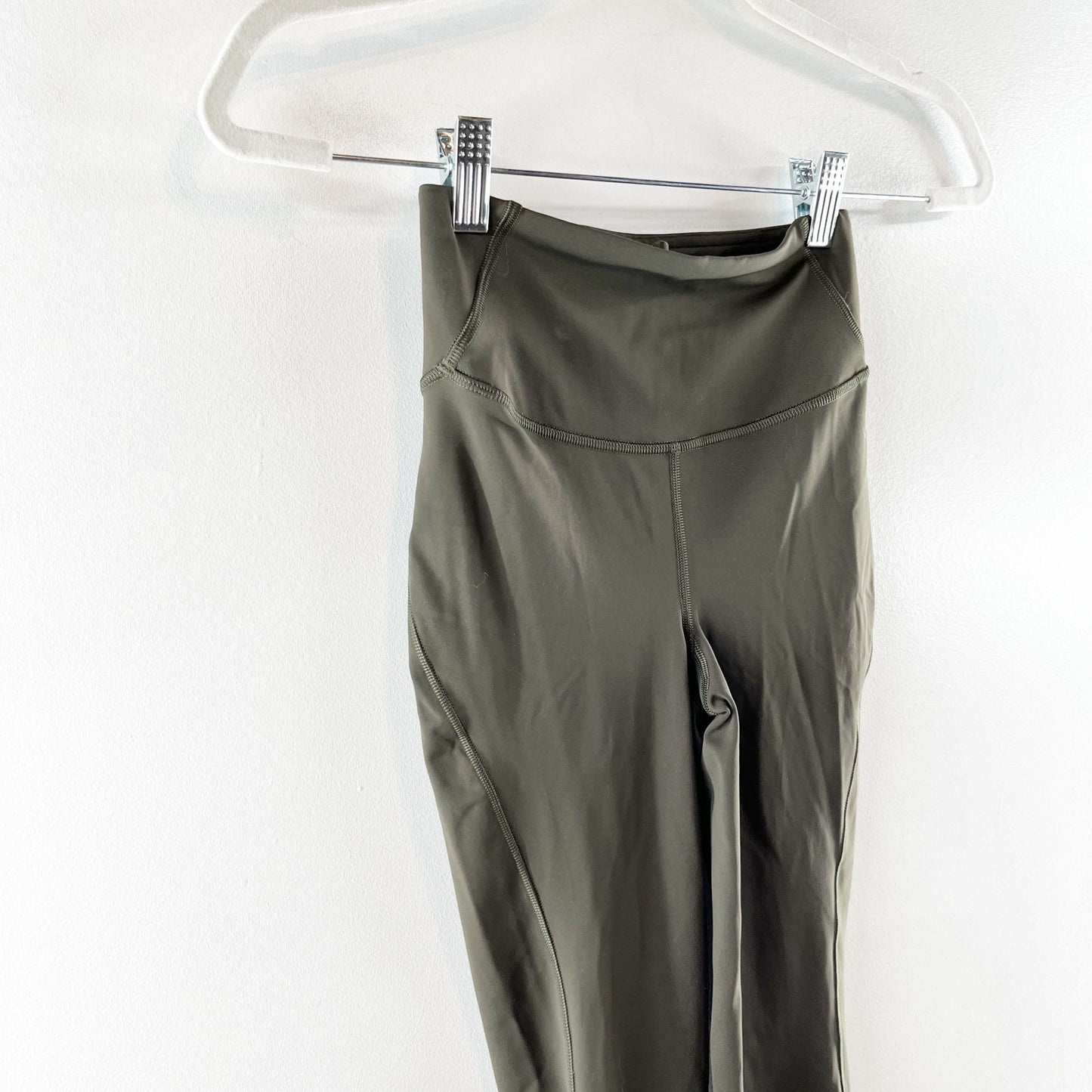 Lululemon Base Pace High-Rise Running Tight 31" Dark Olive Green 2