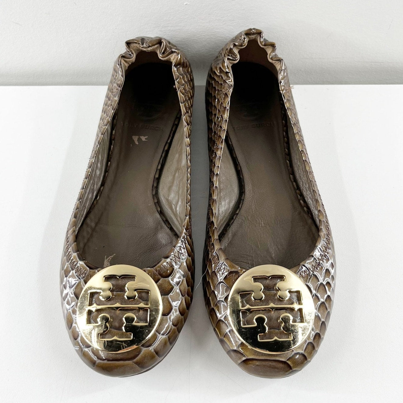Tory Burch Reva Round Toe Snake Print Ballet Flats Leather Brown 6