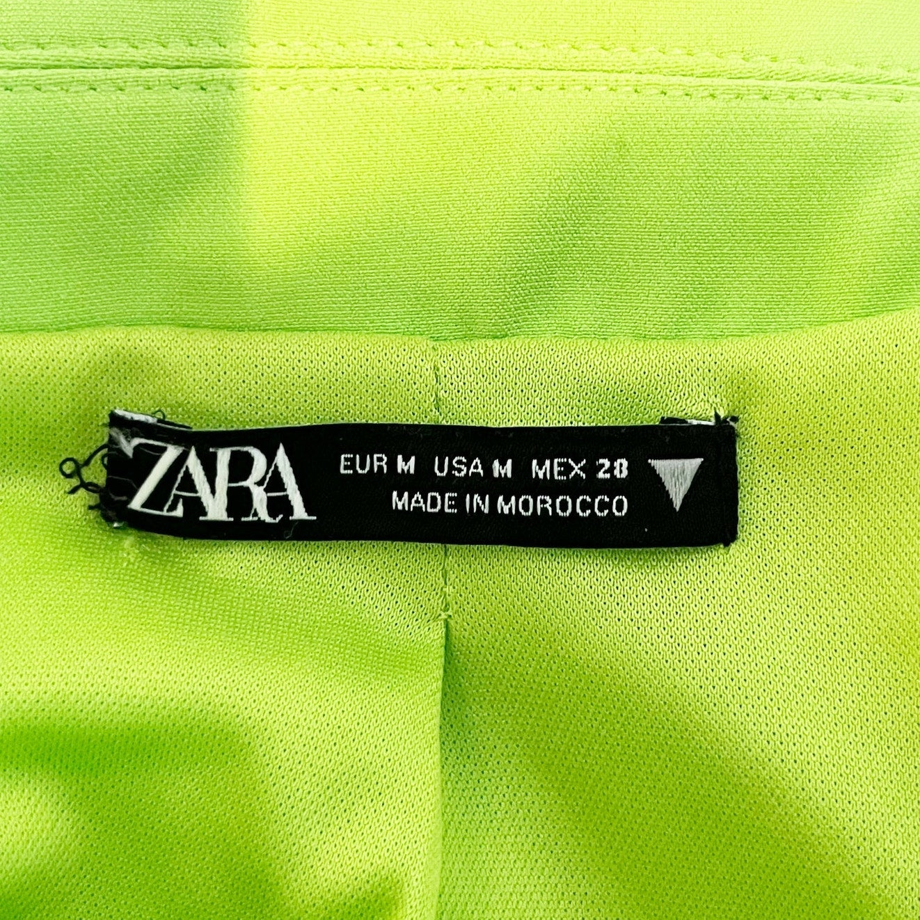 Zara Long Sleeve Notch Lapel Lined Open Front Cropped Blazer Neon Green Medium