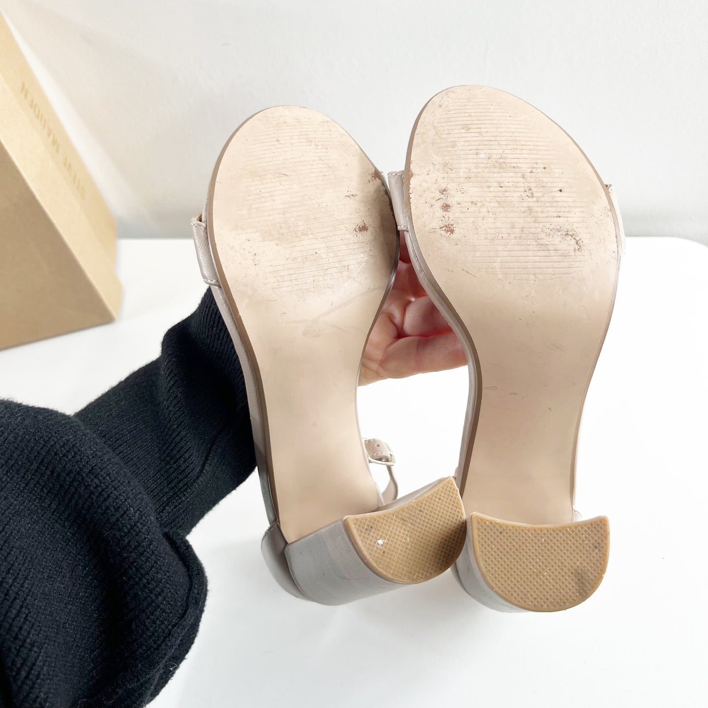 Steve Madden Carrson Ankle Strap Suede Block High Heel Pumps Sandals Blush 7.5