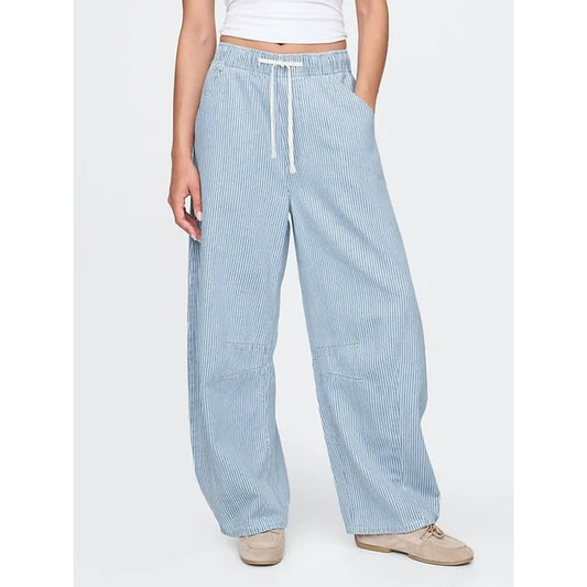 GAP Mid Rise Ultrasoft Easy Horseshoe Jeans Blue Railroad Stripe Large
