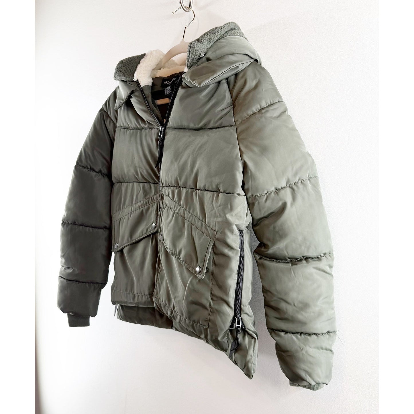 Francesca's Anna Cai Puffer Coat Jacket Olive Green Medium