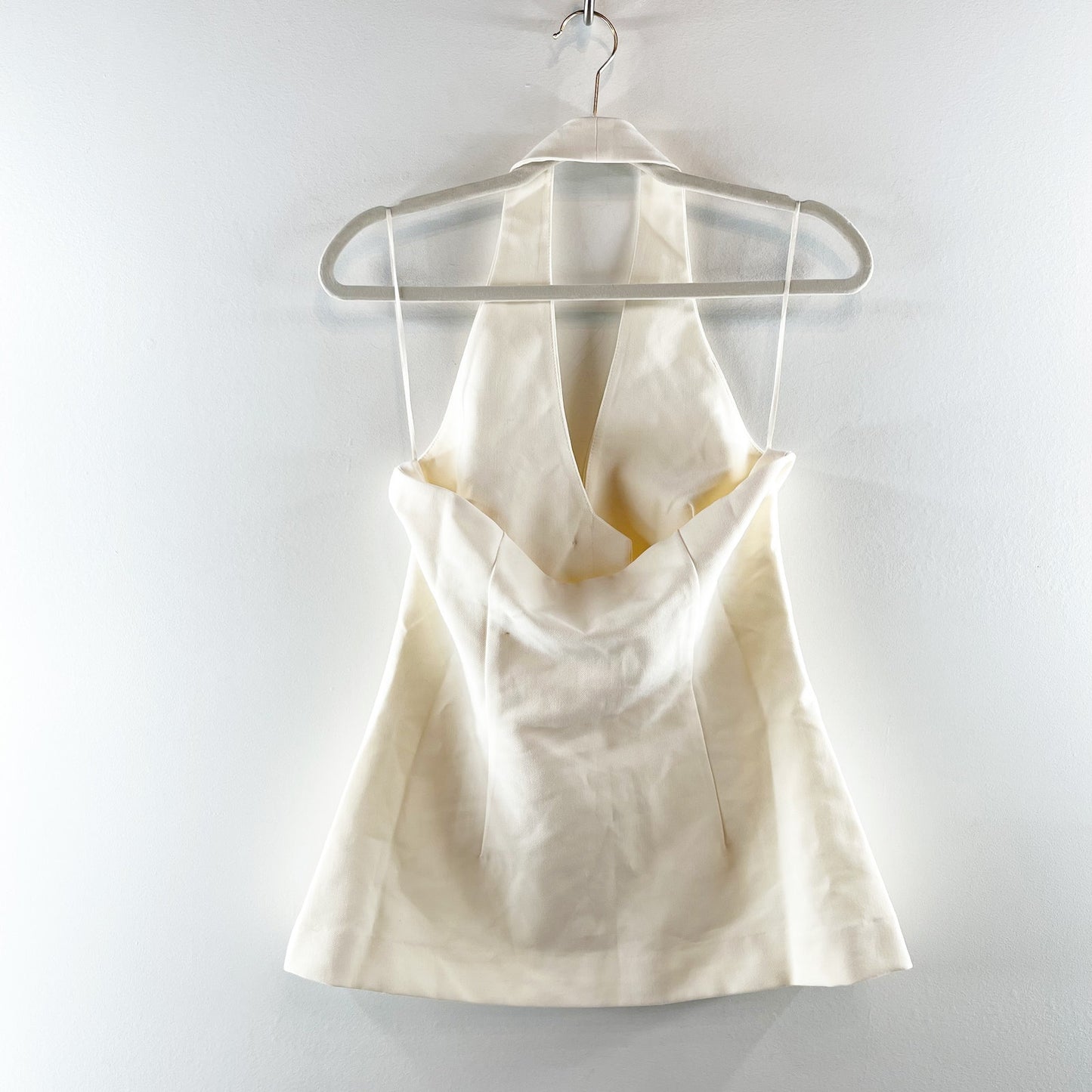 ASTR The Label Jeanne Halter Sleeveless Vest Tank Top Cream Medium