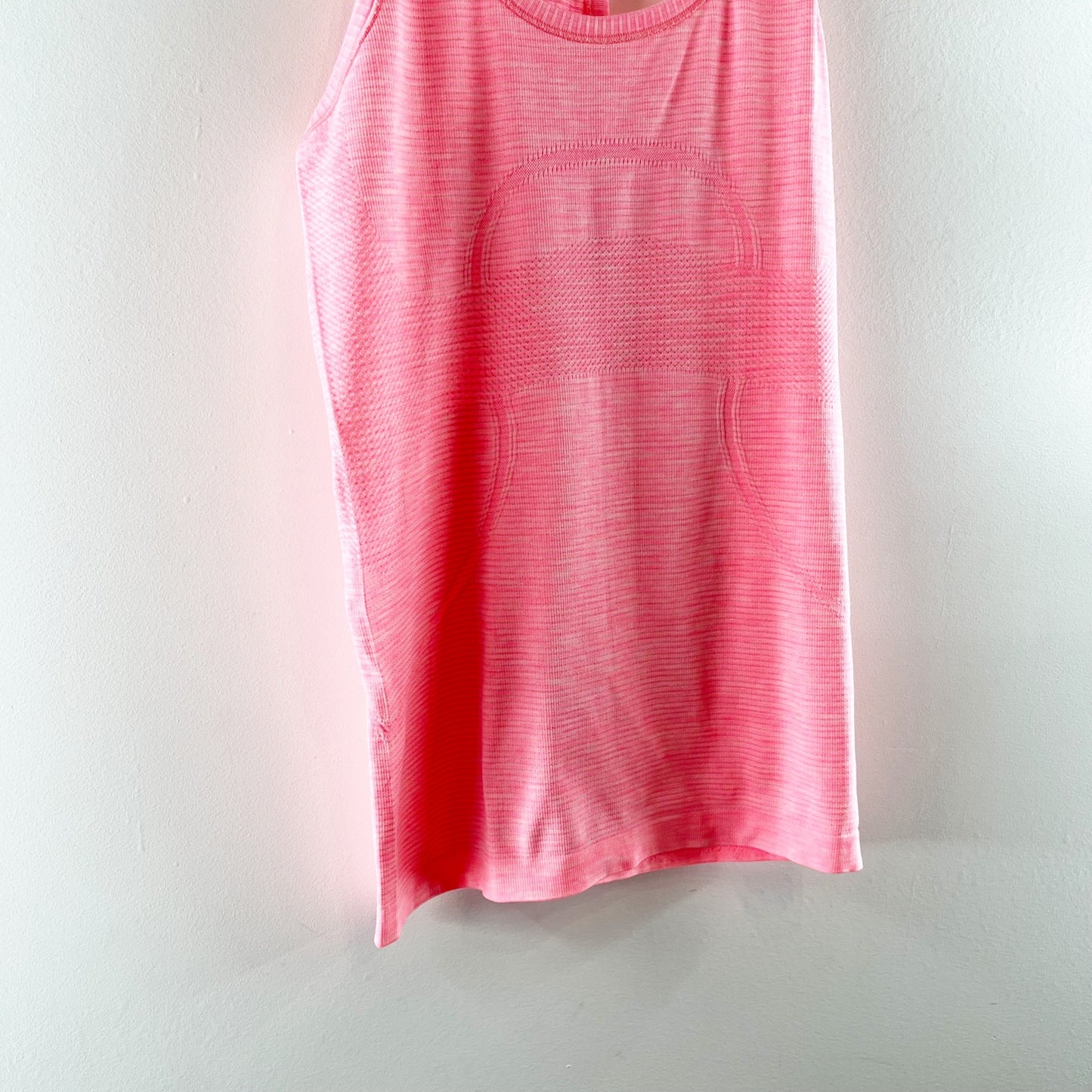 Lululemon Run: Swiftly Tech Racerback Tank Top Heathered Neon Pink 6