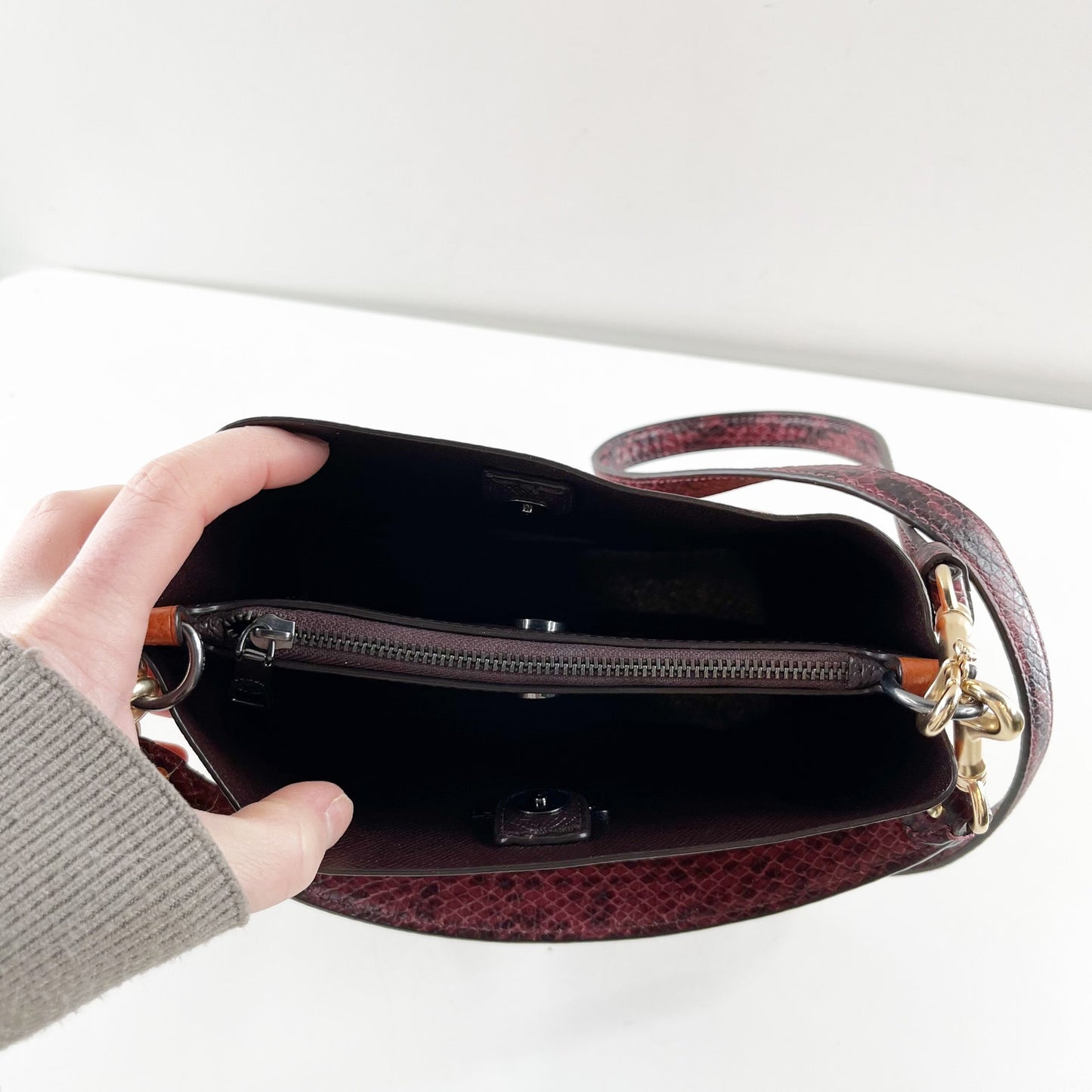 Coach Mollie Bucket Bag 22 burgundy snake-embossed handle Crossbody Saddle Brown