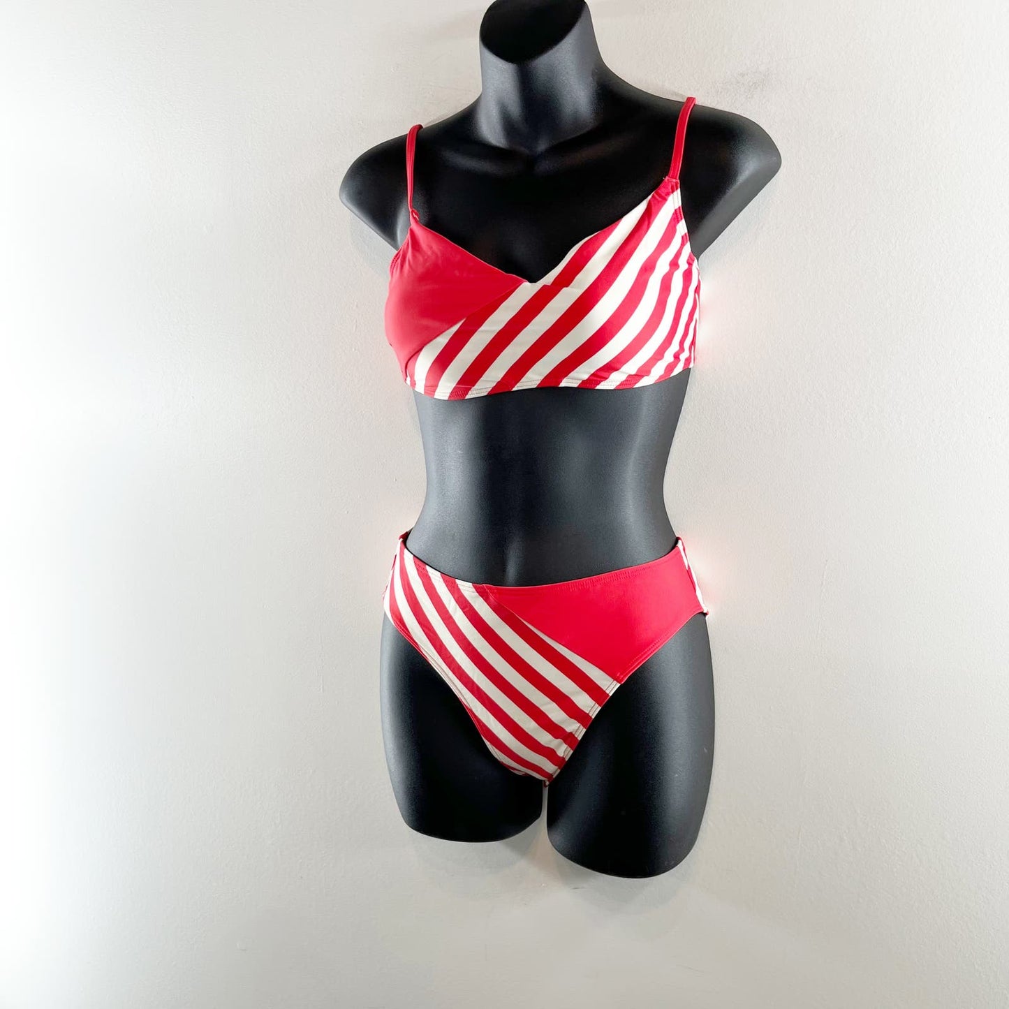 Summersalt Striped Two Piece Bikini Swimsuit Red White 4