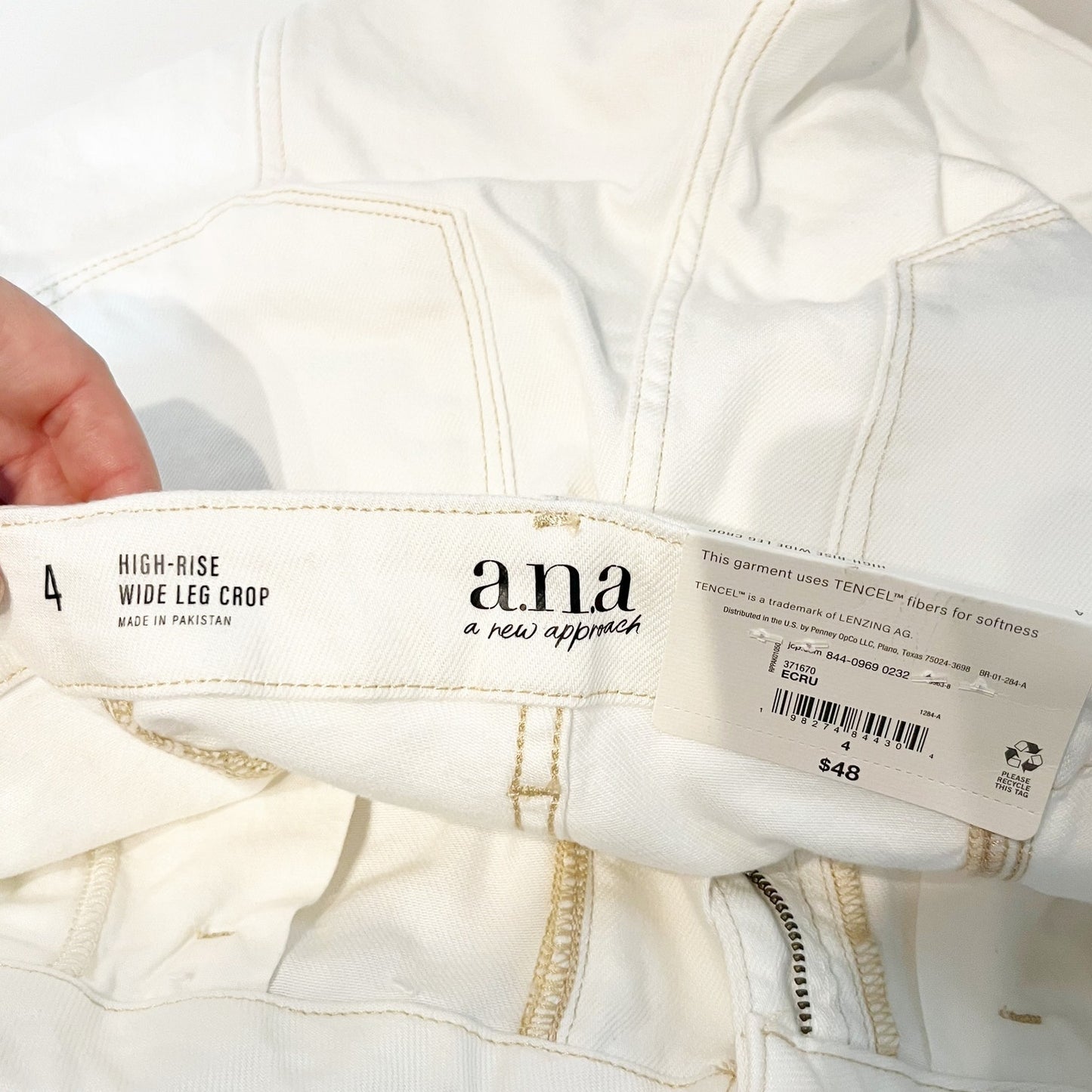 A.N.A High Rise Wide Leg Cropped Soft Barrel Pants White Ecru 4