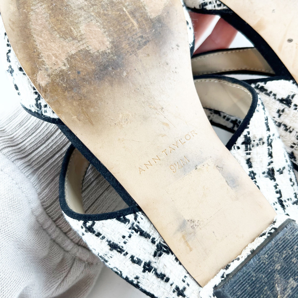 Ann Taylor Tweed Mary Jane Mule Flats White Black 9.5