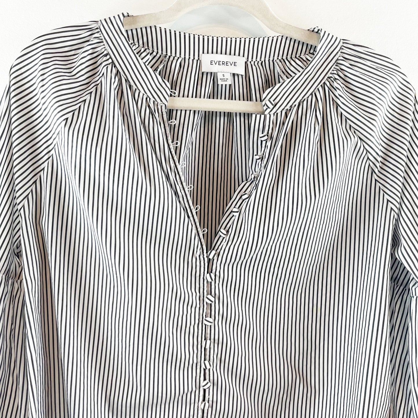 Evereve Sofia Stripe Long Sleeve Button Down Poplin Blouse Top White Black Small