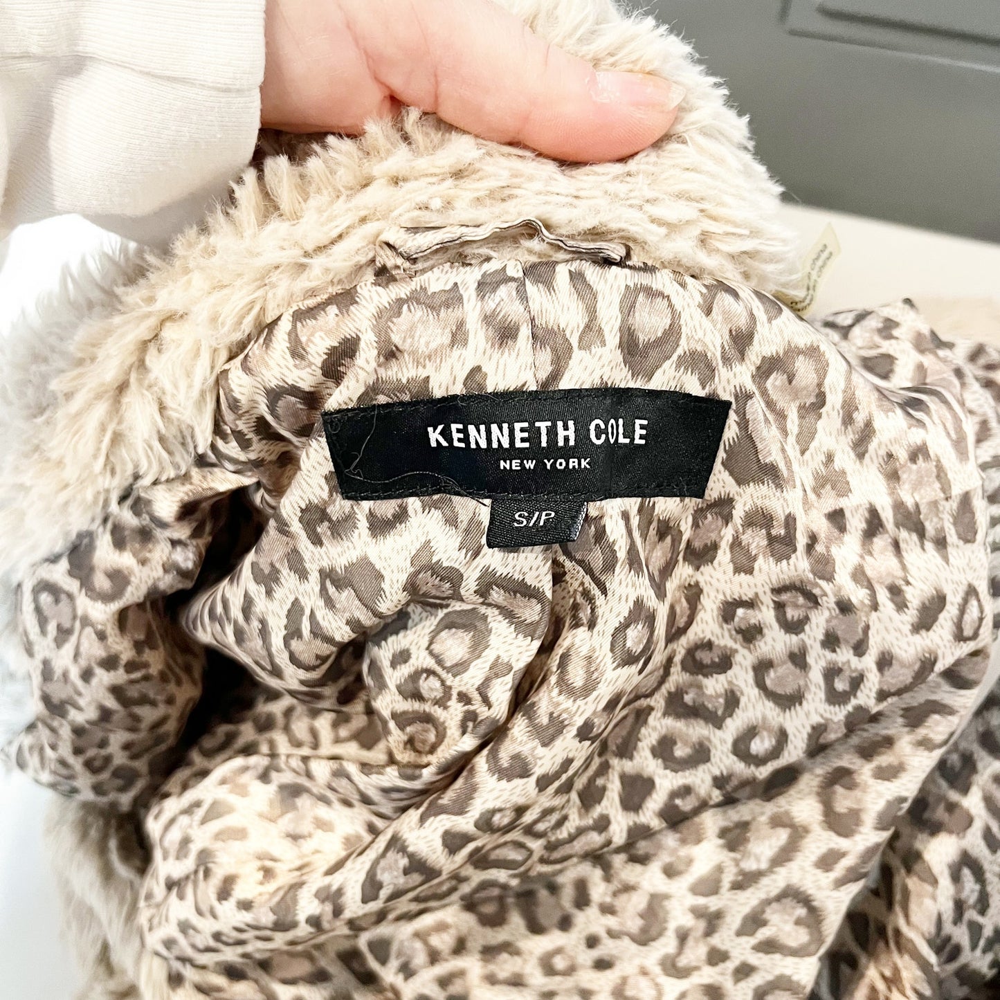 Kenneth Cole New York Long Sleeve Teddy Faux-Fur Coat Beige Small