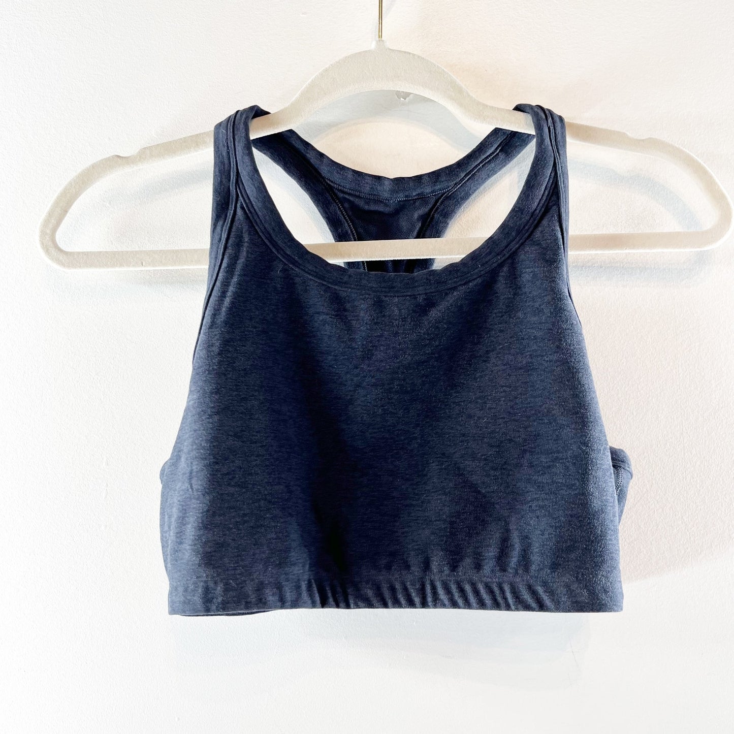Vuori Elevation Scoop Neck Racerback Sports Bra Midnight Heather Blue Small