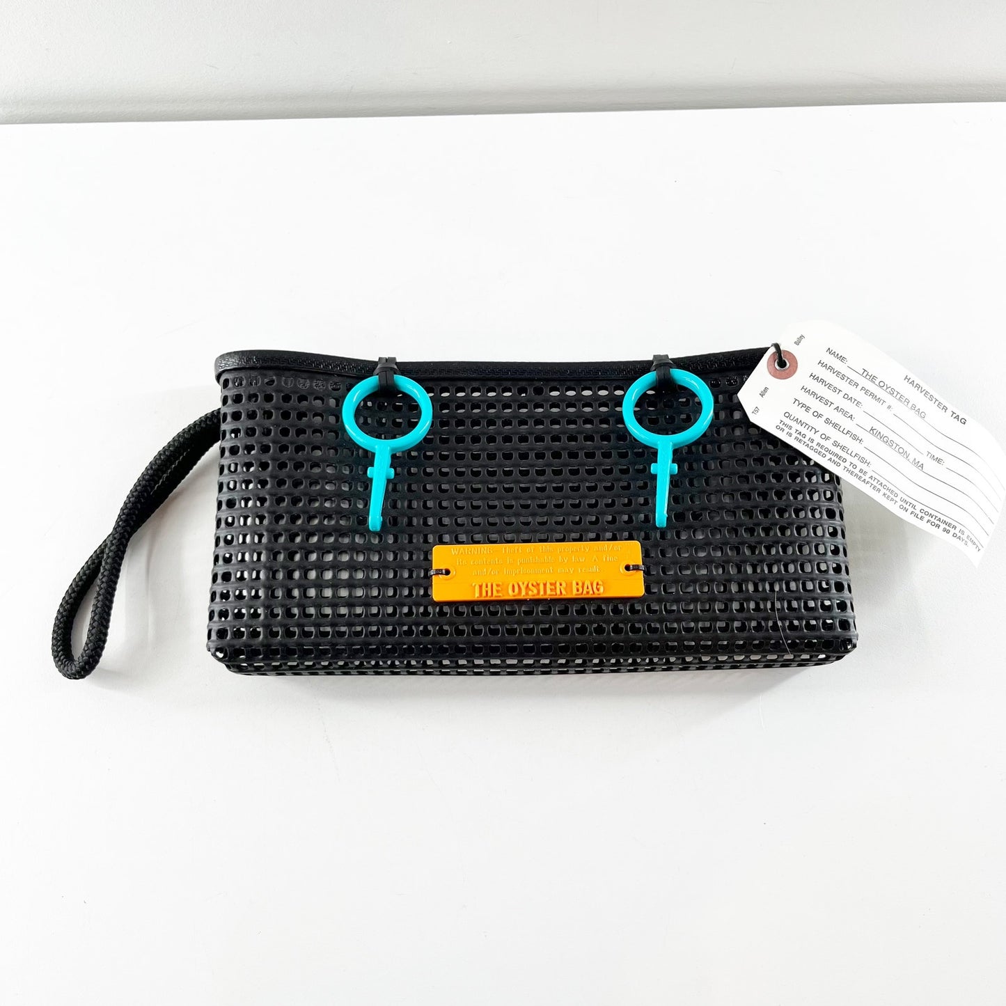The Oyster Bag Mesh Clutch Handbag Black with Wristlet Strap