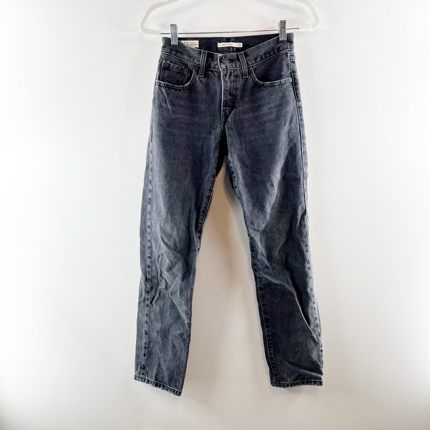 Levis Mid Rise Middy Straight Leg Jeans Black 24