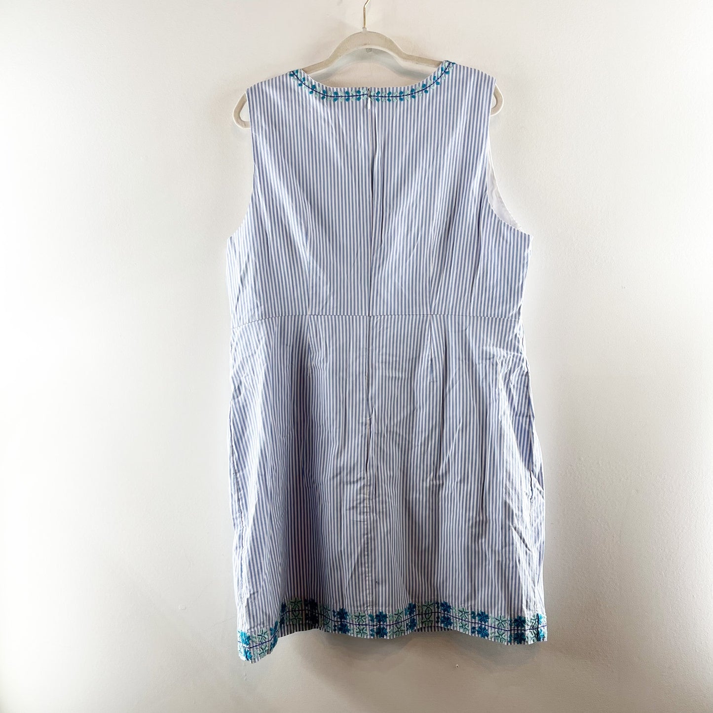 Vineyard Vines Pop Embroidered Mini Shift Dress Hydrangea Blue 20