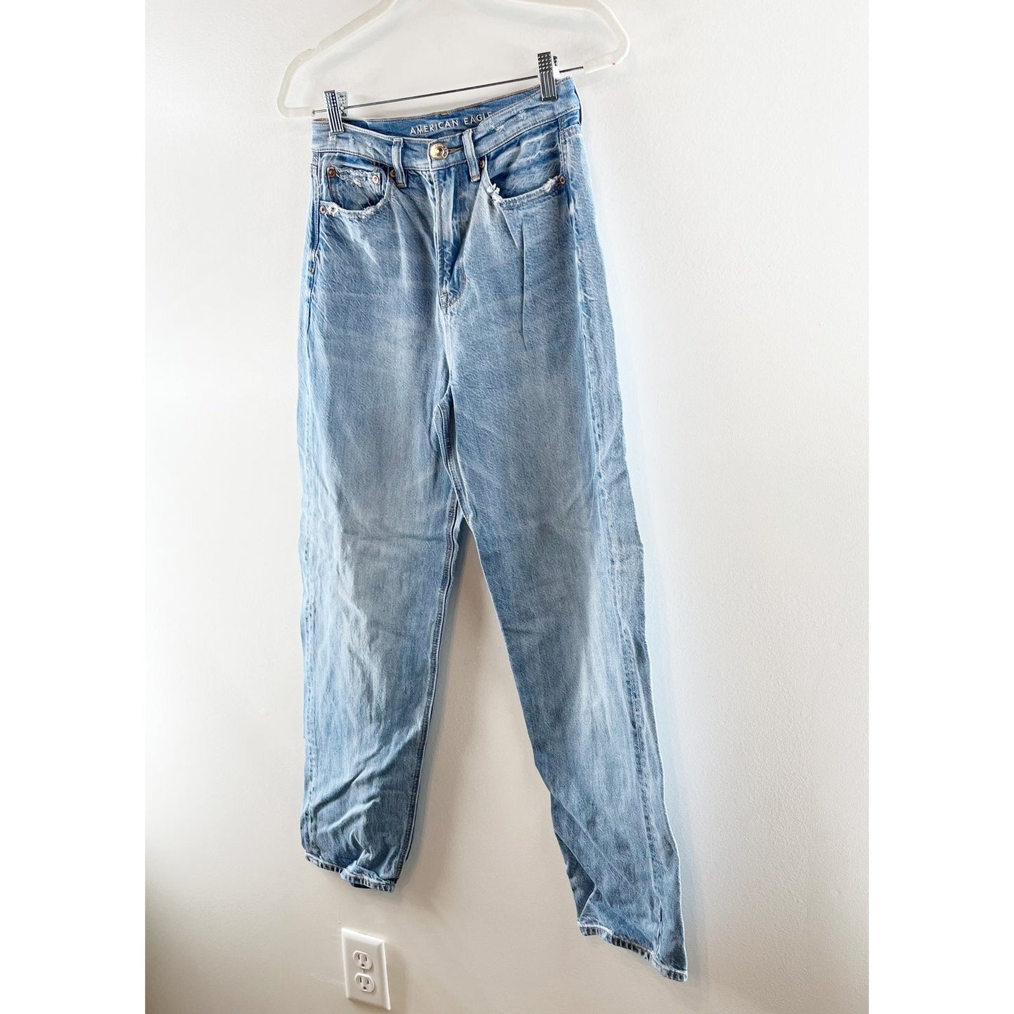 American Eagle High Rise Straight Leg Baggy Jeans Light Wash Blue 4
