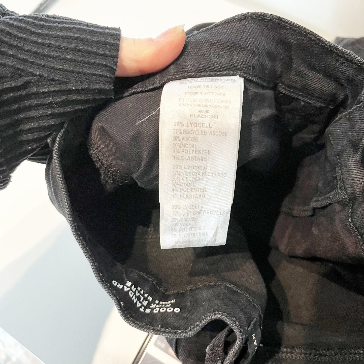 Good American High Rise Standard Good Kick Flare Cropped Jeans Black 31 / 12