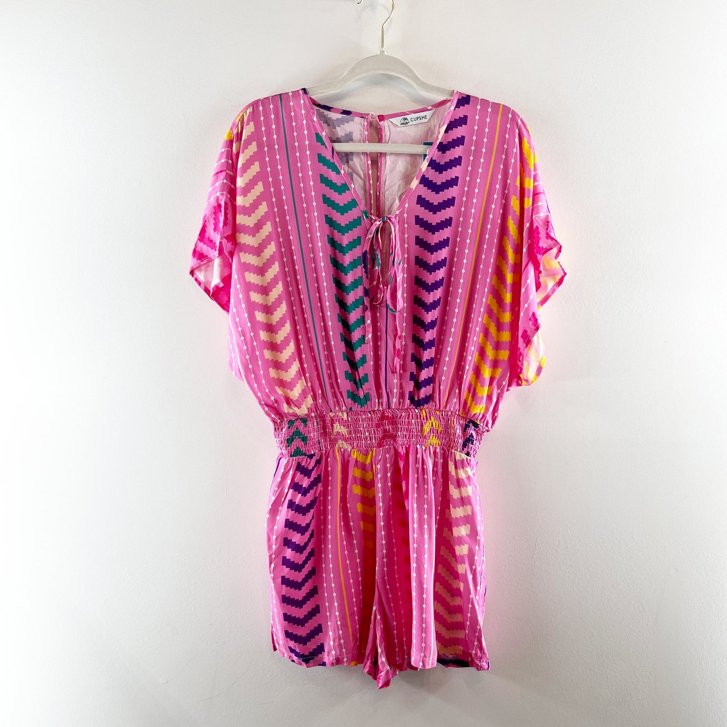 Cupshe Light & Easy Abstract Geo Print Short Sleeve Romper Pink Medium