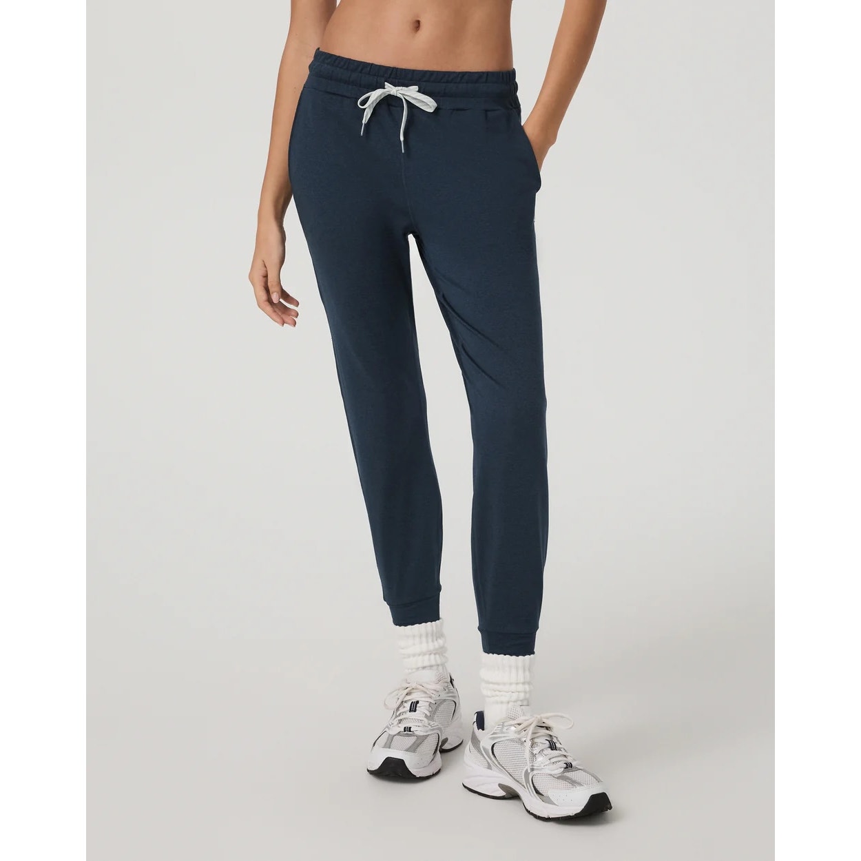 Vuori Lux Performance Jogger Sweatpants Midnight Heather Navy Blue Small