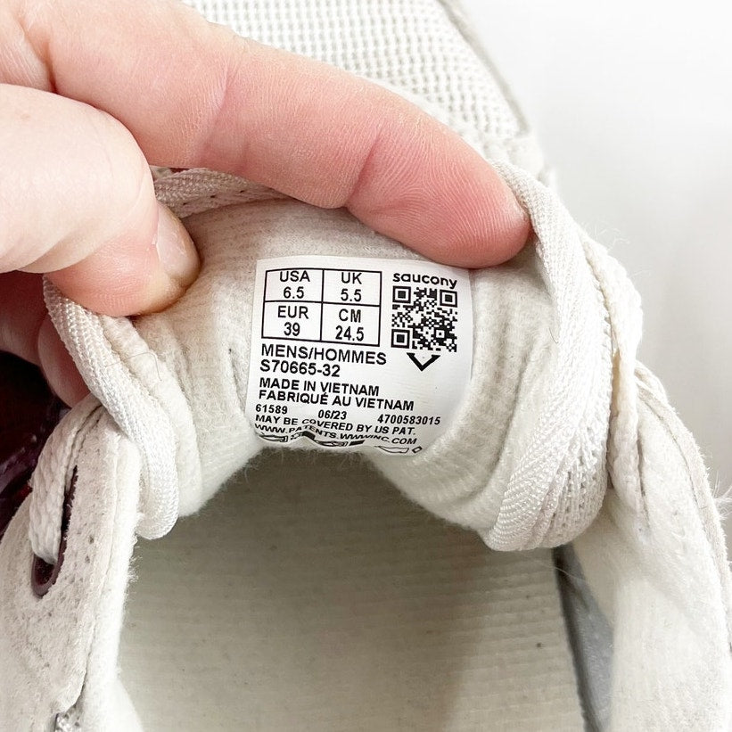 Saucony Shadow 5000 Running Shoes Sneakers White Red Maroon 8