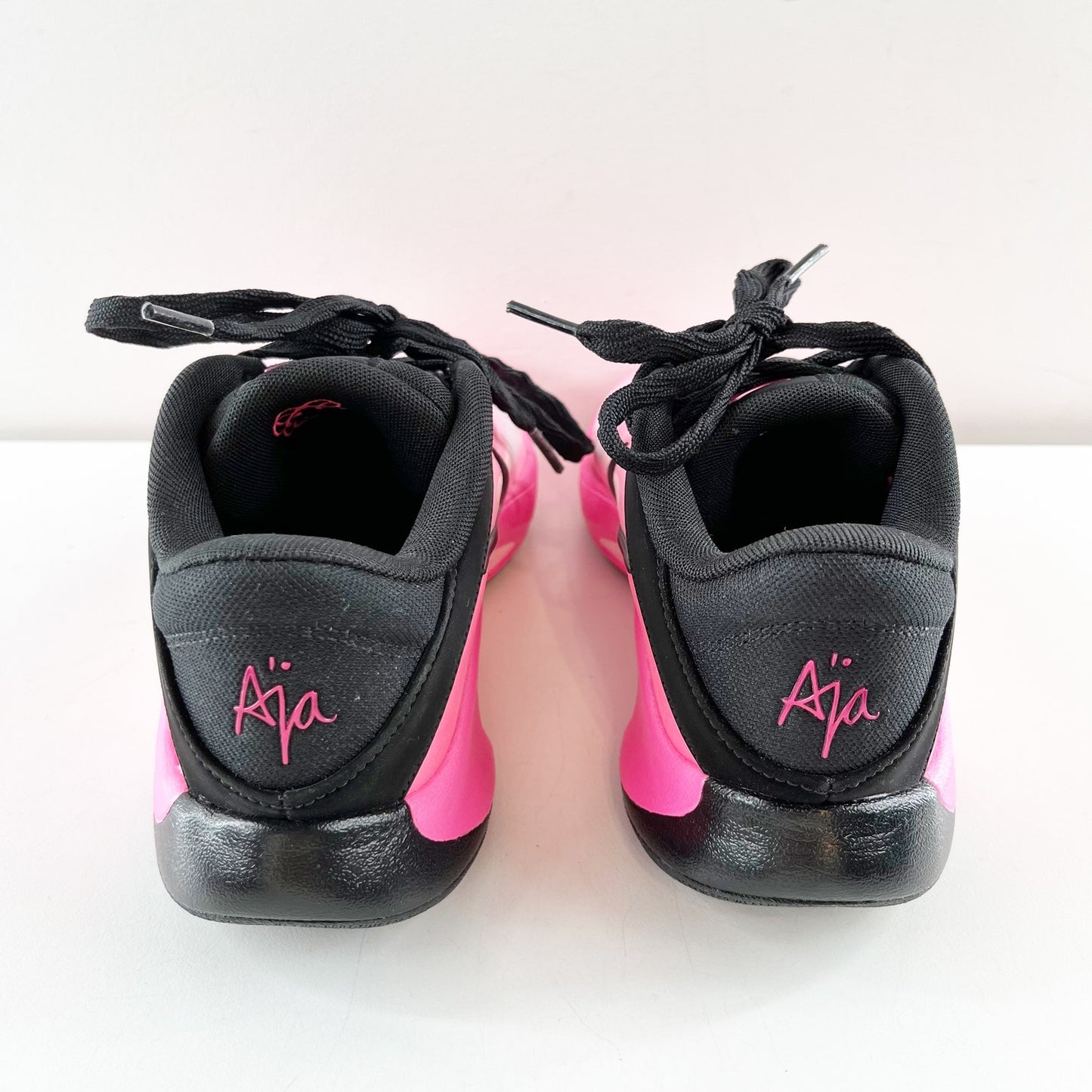 Nike A'ja Wilson A'One Leo Light Basketball Shoe Sneakers Black Hyper Pink 6