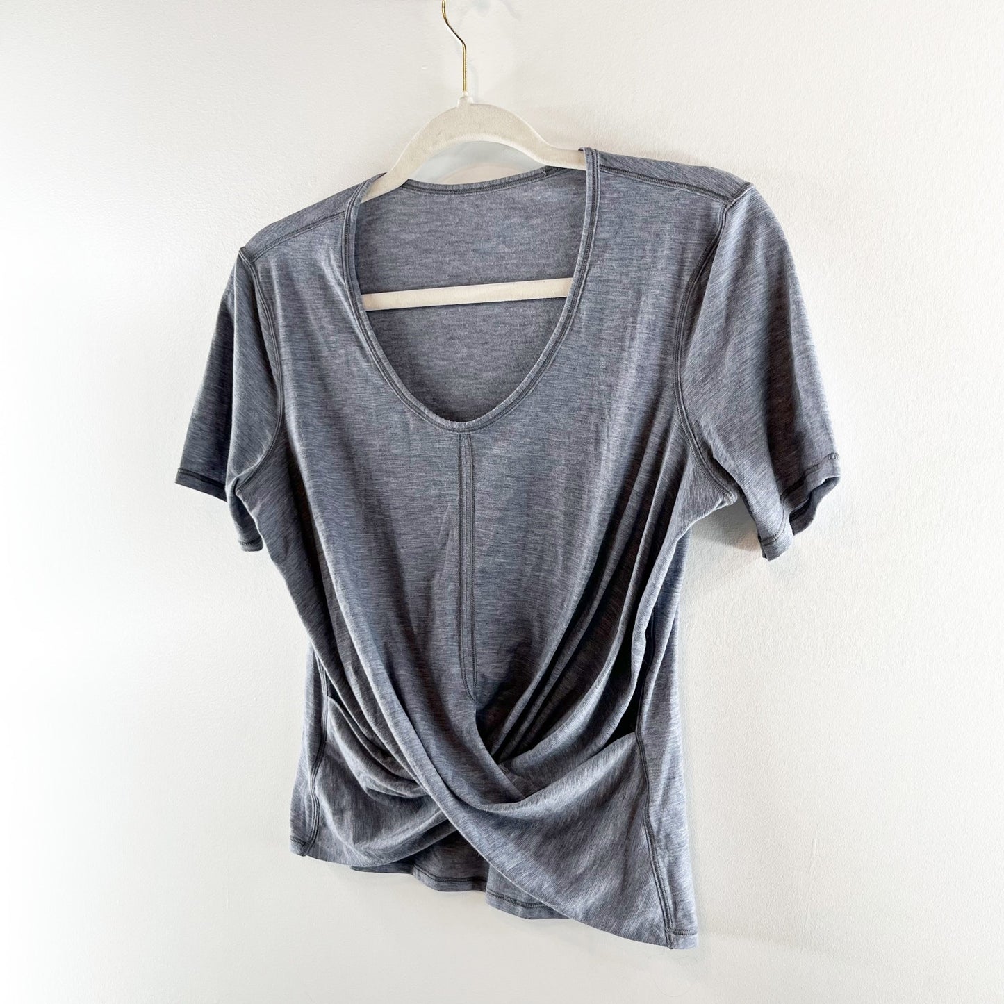 Lululemon Do the Daily Short Sleeve Cross-Front T-Shirt Heathered Solar Grey S