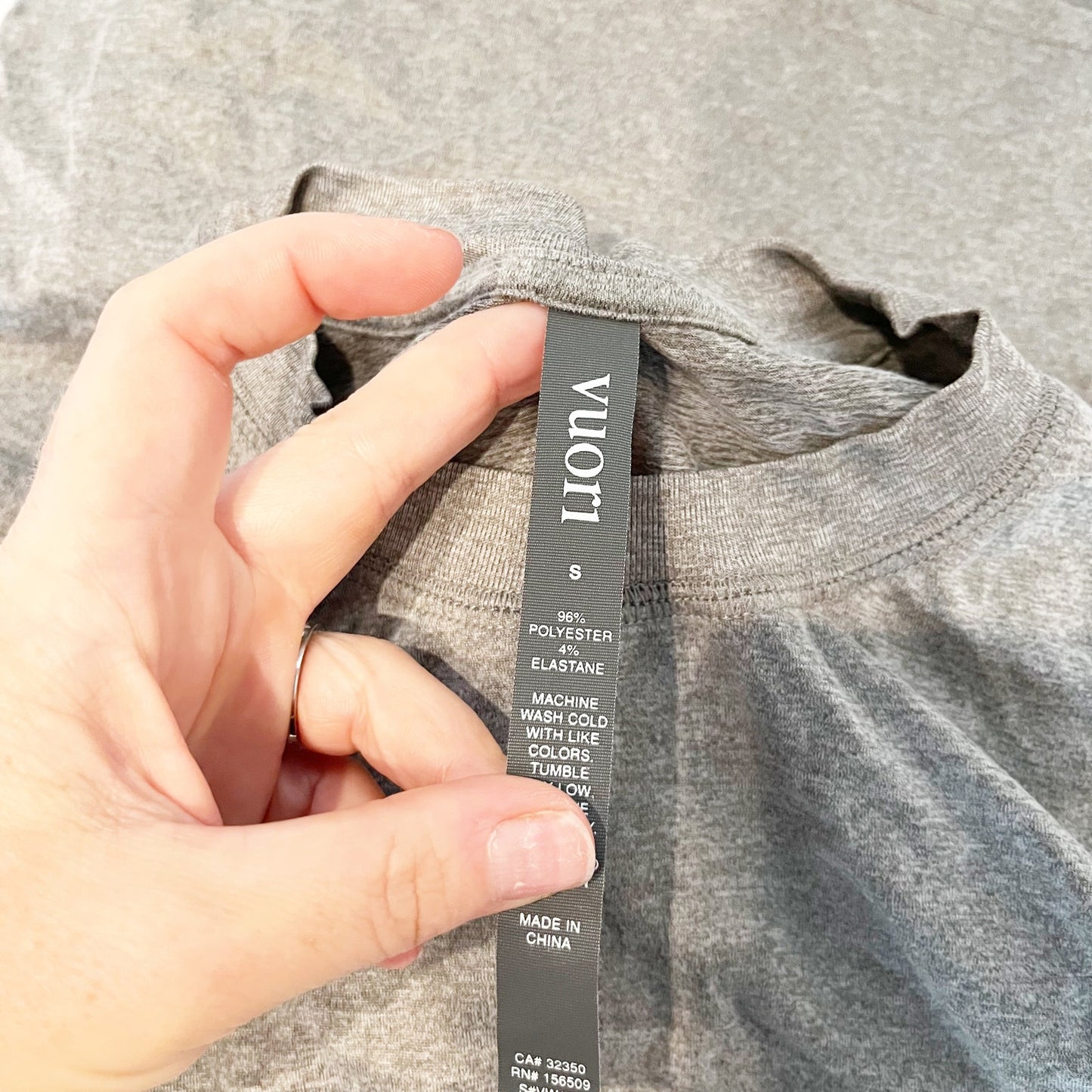 Vuori Energy Sleeveless High Neck Tank Top Heather Grey Small