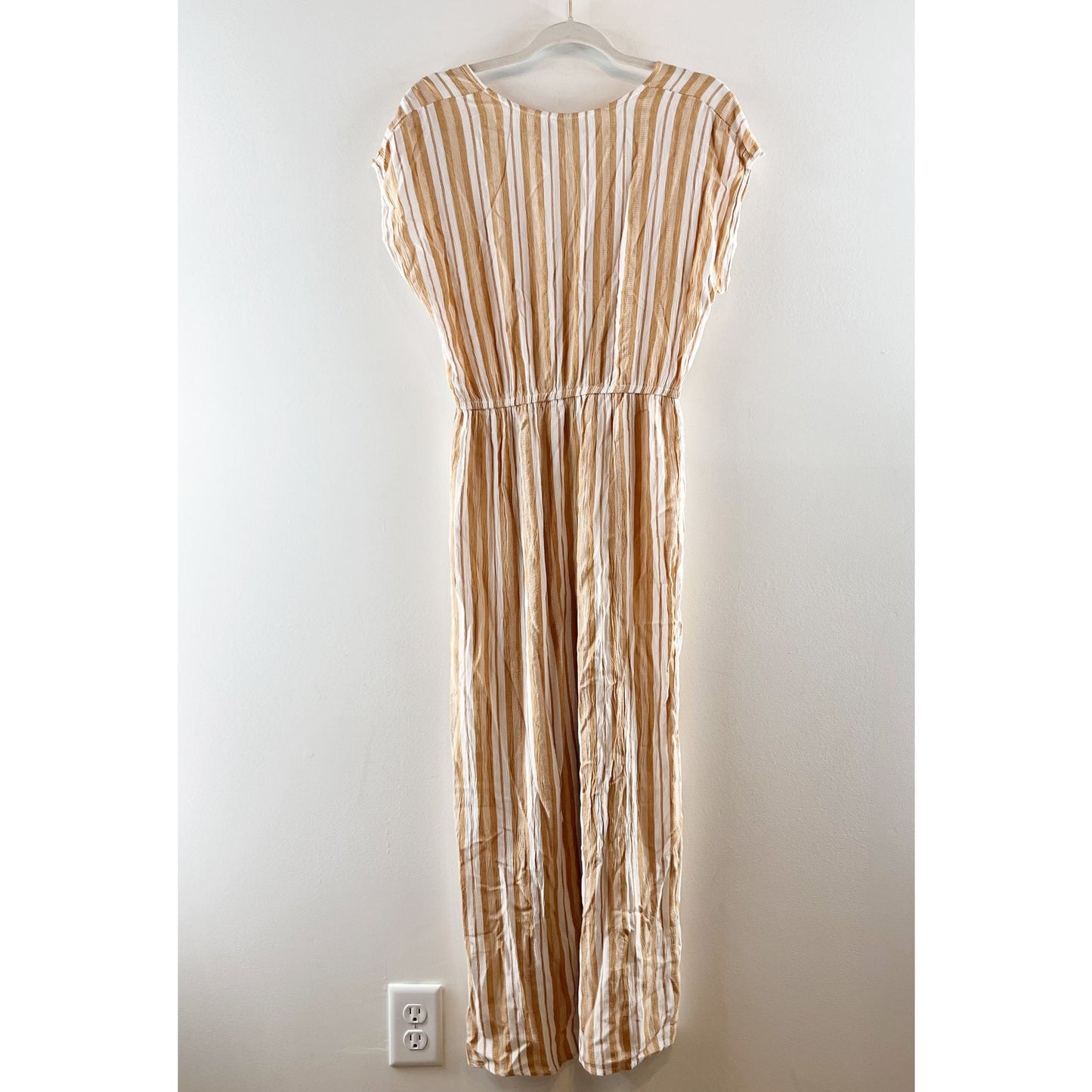 Blue Island Short Sleeve V Neck Striped Slit Cover Up Maxi Dress Tan White M