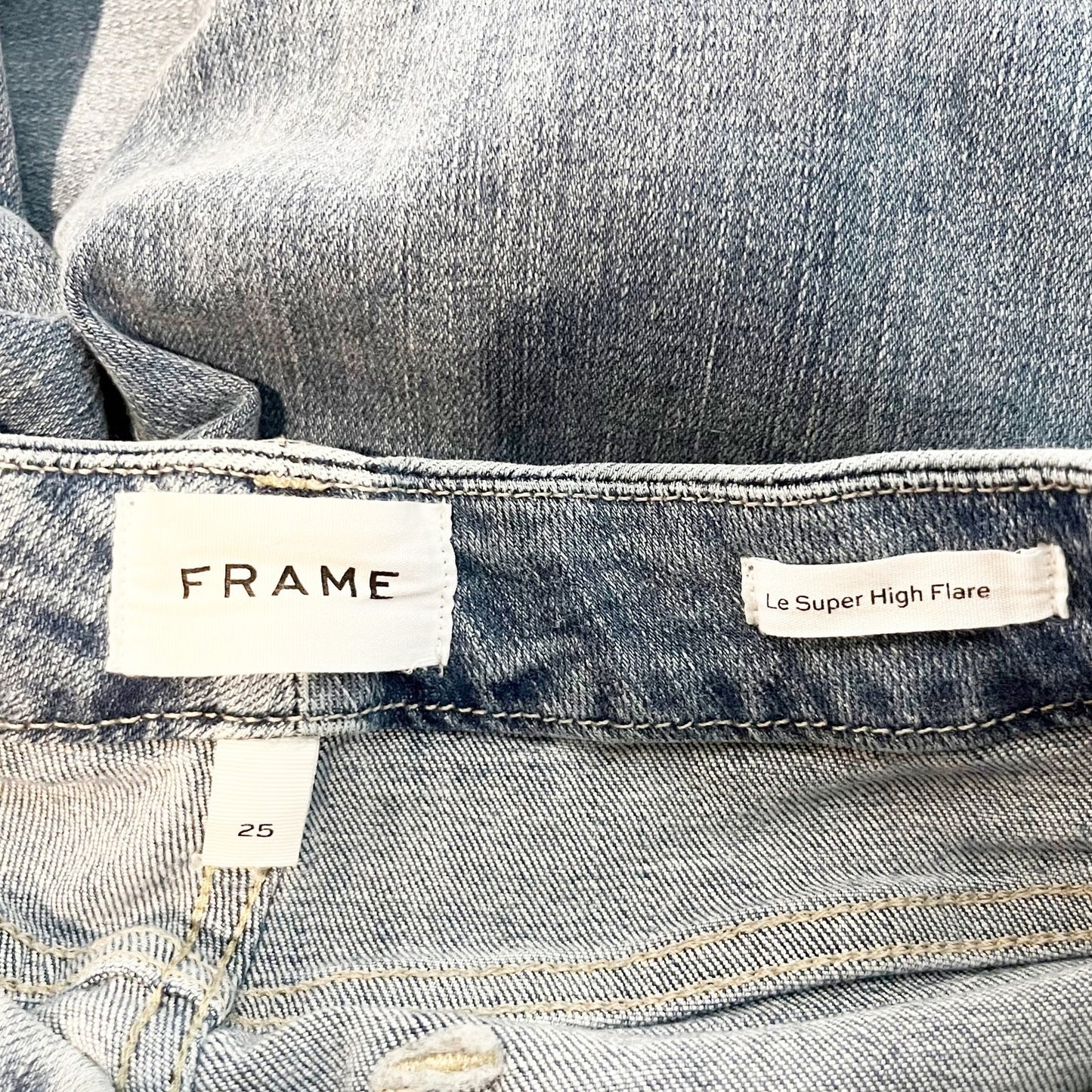 FRAME Le Super High Flare Raw Hem Frayed Jeans Blue 25 / 0