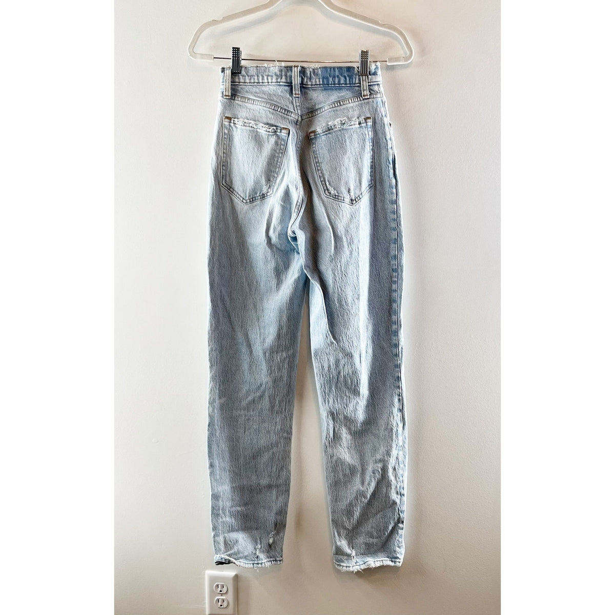 Abercrombie & Fitch Ultra High Rise 90's Straight Jeans Light Blue 27 / 4