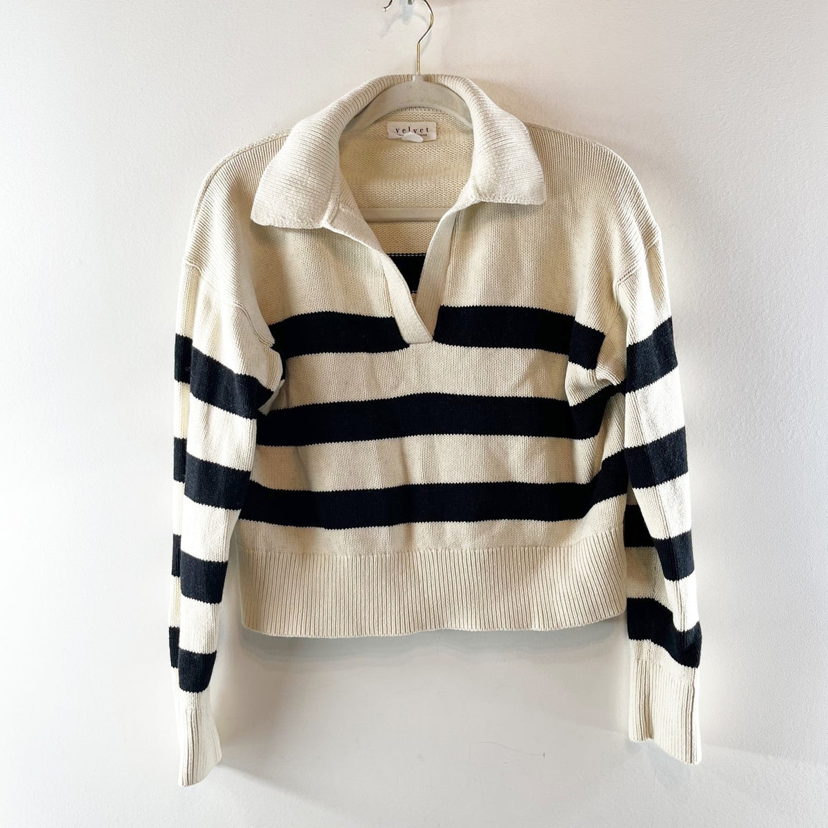 Velvet by Graham and Spencer Lucie Striped Polo Sweater Cream Blue XS