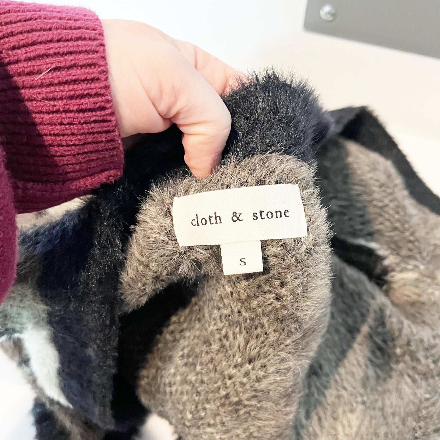 Cloth & Stone Camo Button Up Fuzzy Knit Cardigan Sweater Green Black Small