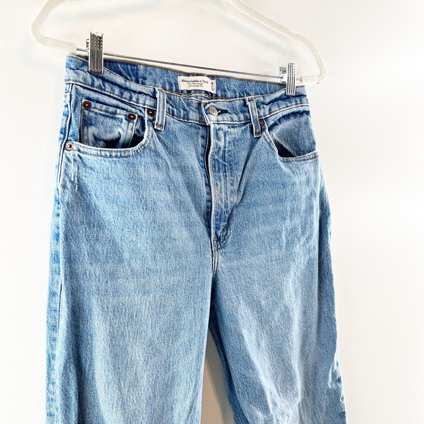 Abercrombie & Fitch 90's Straight Ultra High Rise Jeans Blue 6 Long