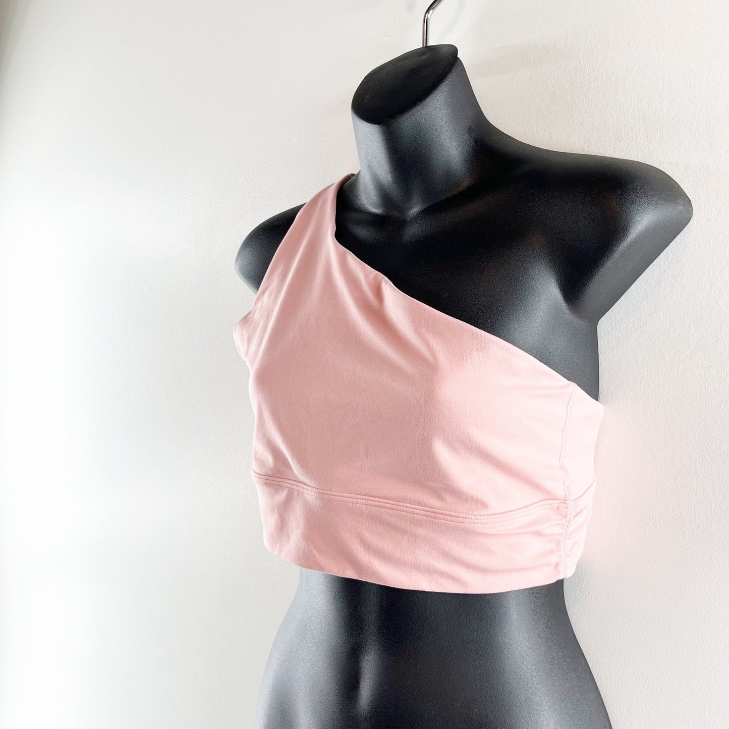 Athleta Athena Longline Sports Bra Medium Low Impact Peach Pink One Shoulder M