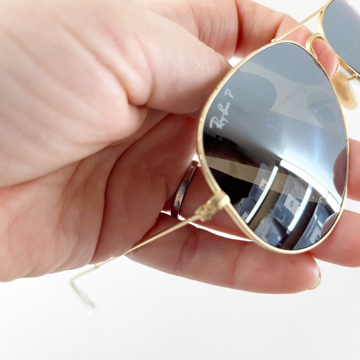 Ray-Ban Gold Metal Frame Aviator Sunglasses