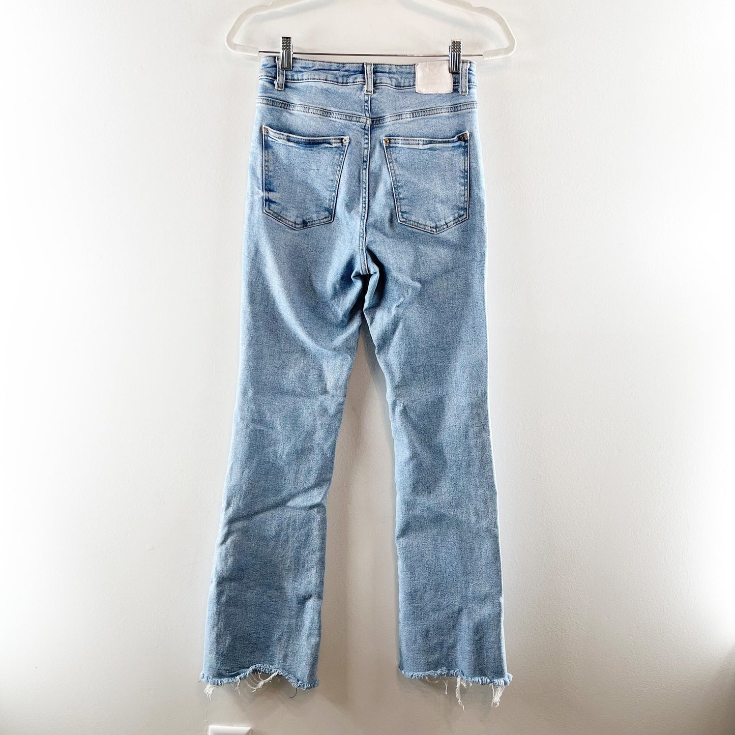 ZARA High Rise Raw Hem Light Wash Kick Flare Boot Jeans Blue 6