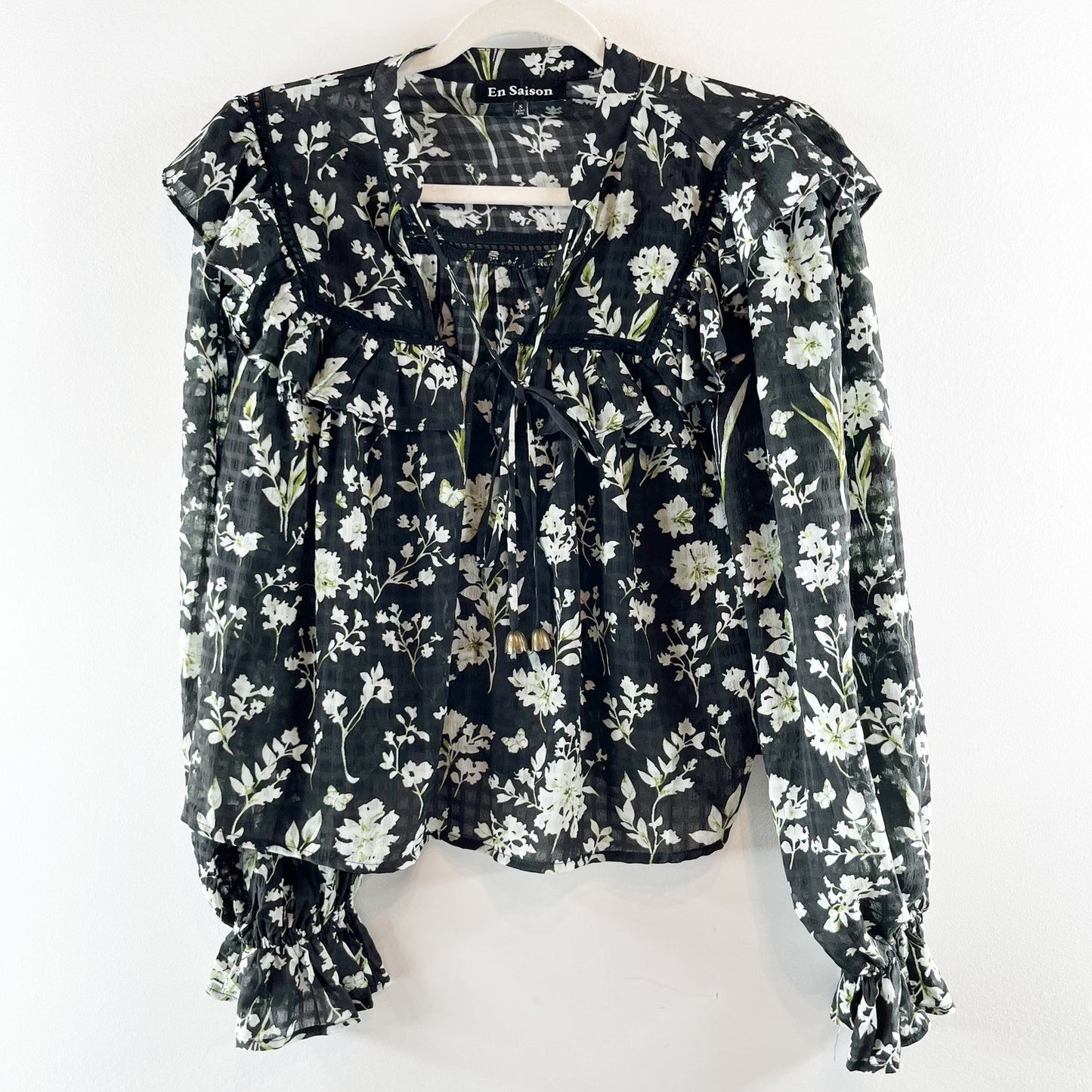 En Saison Long Sleeve Floral Ruffle Blouse Top Black Small