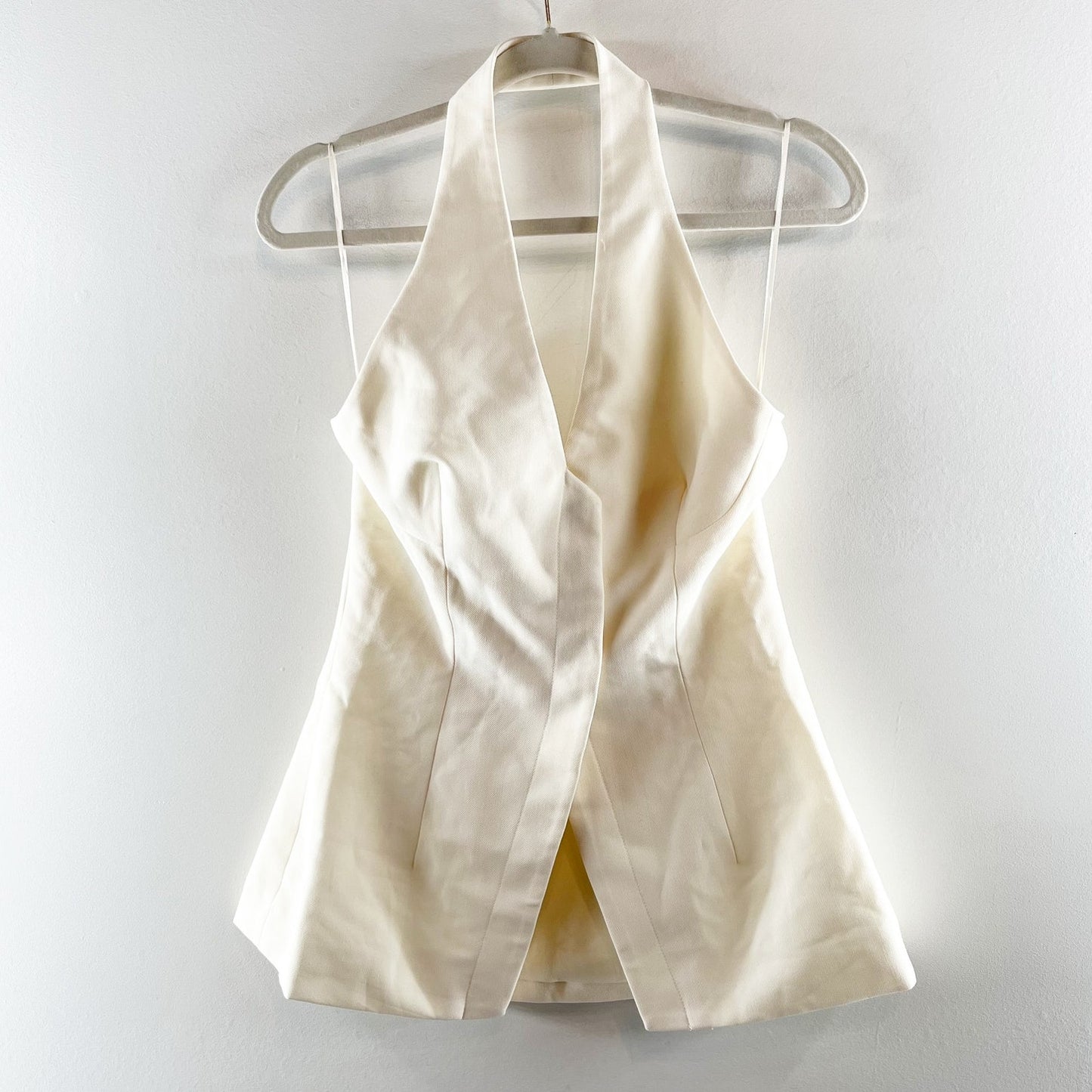 ASTR The Label Jeanne Halter Sleeveless Vest Tank Top Cream Medium