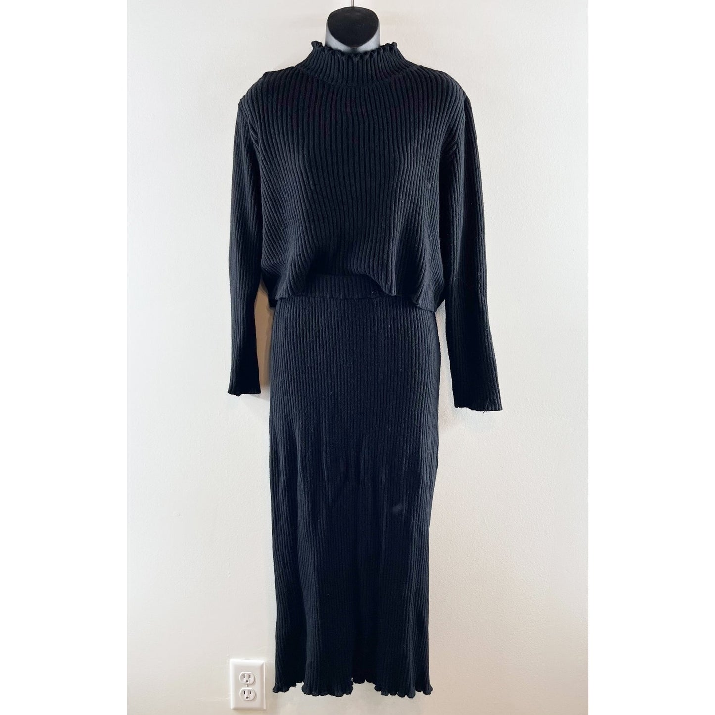 Petal & Pup Payton Knitted Ribbed Sweater and Midi Skirt Set Black Medium