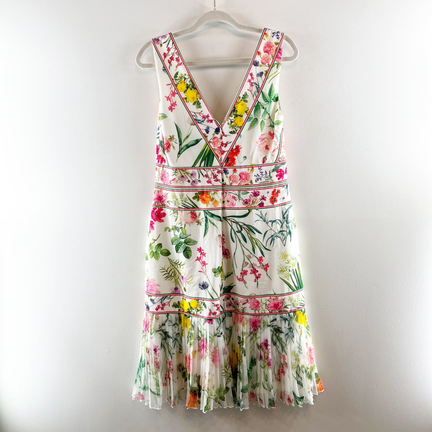 Tadashi Shoji V Neck Pleated Hem Floral Olga Dress White 10