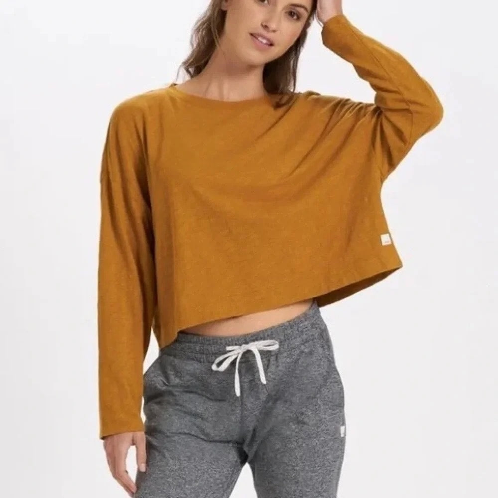 Vuori Crewneck Sundown Long Sleeve Tee Shirt in Golden Yellow Small