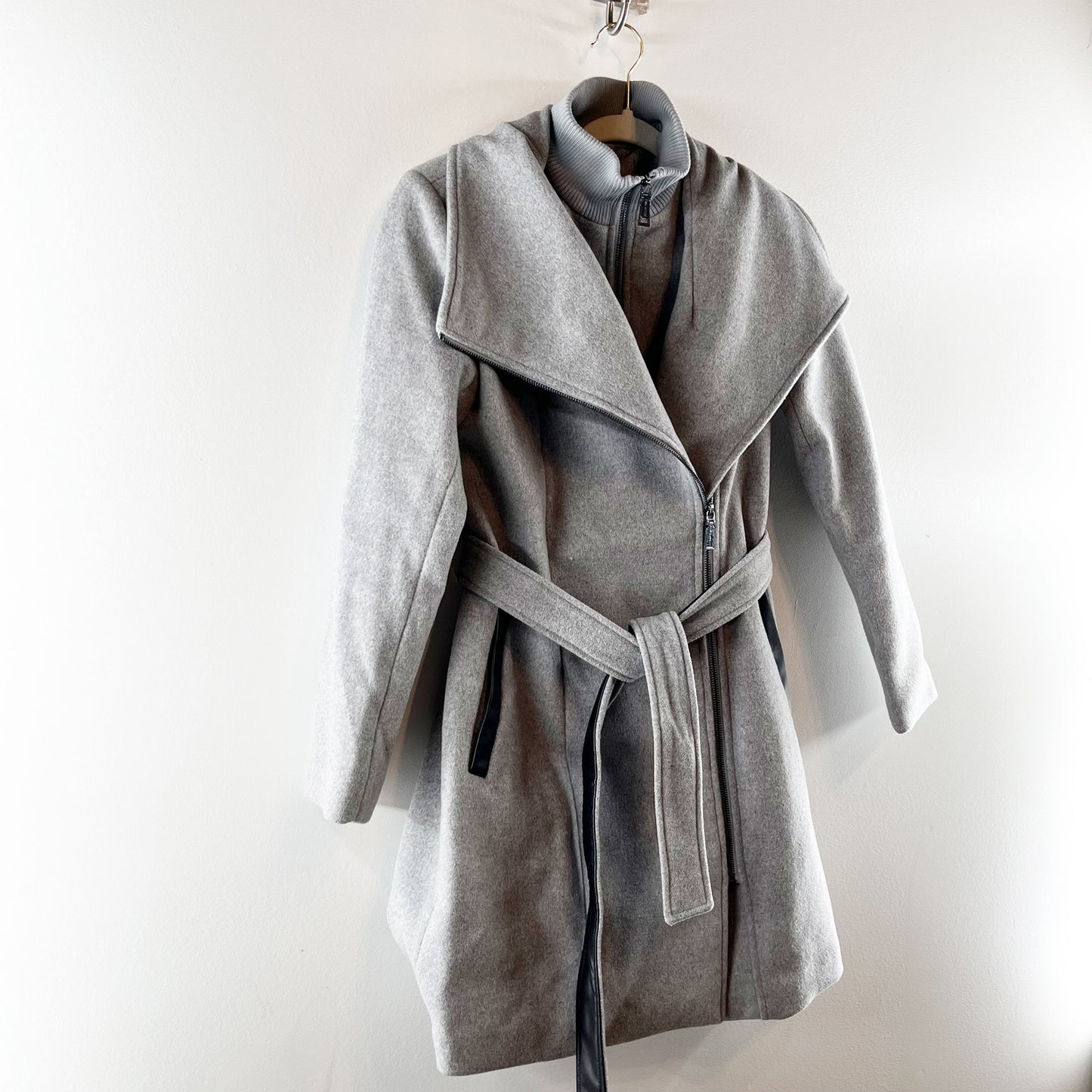 Vince Camuto Belted Asymmetrical Zip Wool Hybrid Coat with PU Trim Gray XXS