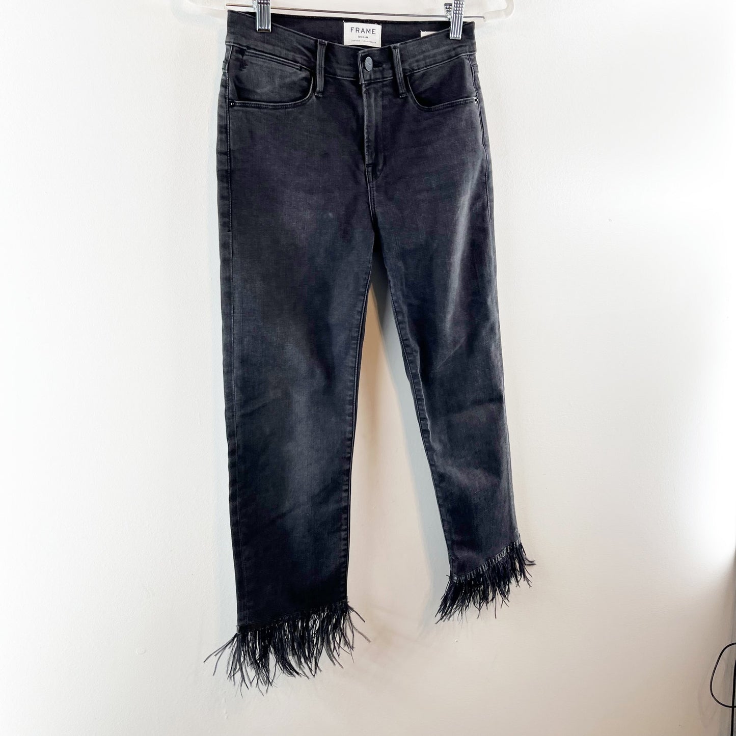 Frame Denim Le High Straight Feather Hem Cropped Jeans Ludlow Black 26 / 2