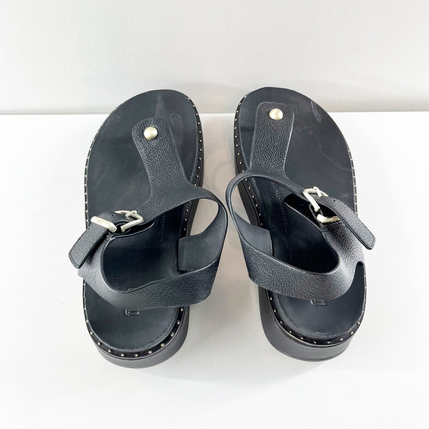 FitFlop GEN-FF Max Buckle Tumbled Leather Thick Sole Slingback Sandal Black 7