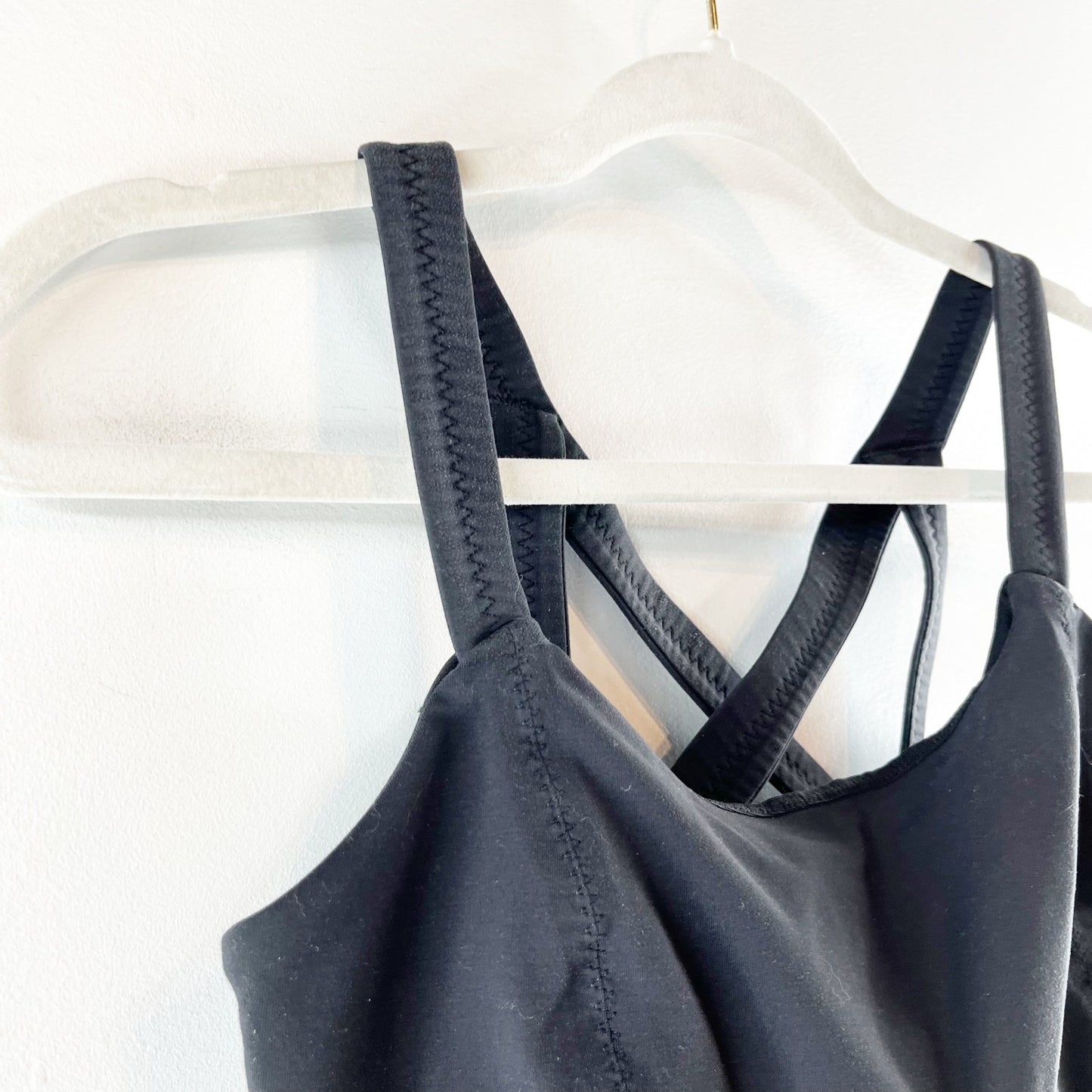 Lululemon Cross My Heart Sports Strappy Back Bra Black 10