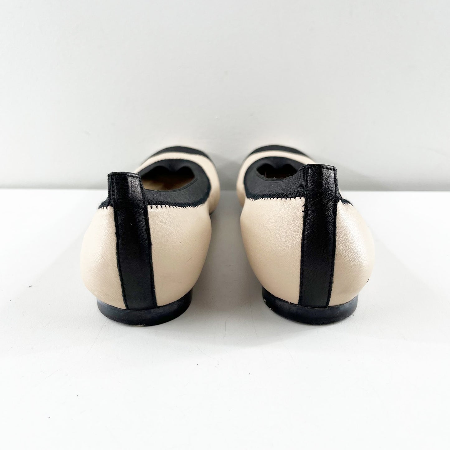 Stuart Weitzman Giveable Colorblock Ballet Flats Cream Black 7.5