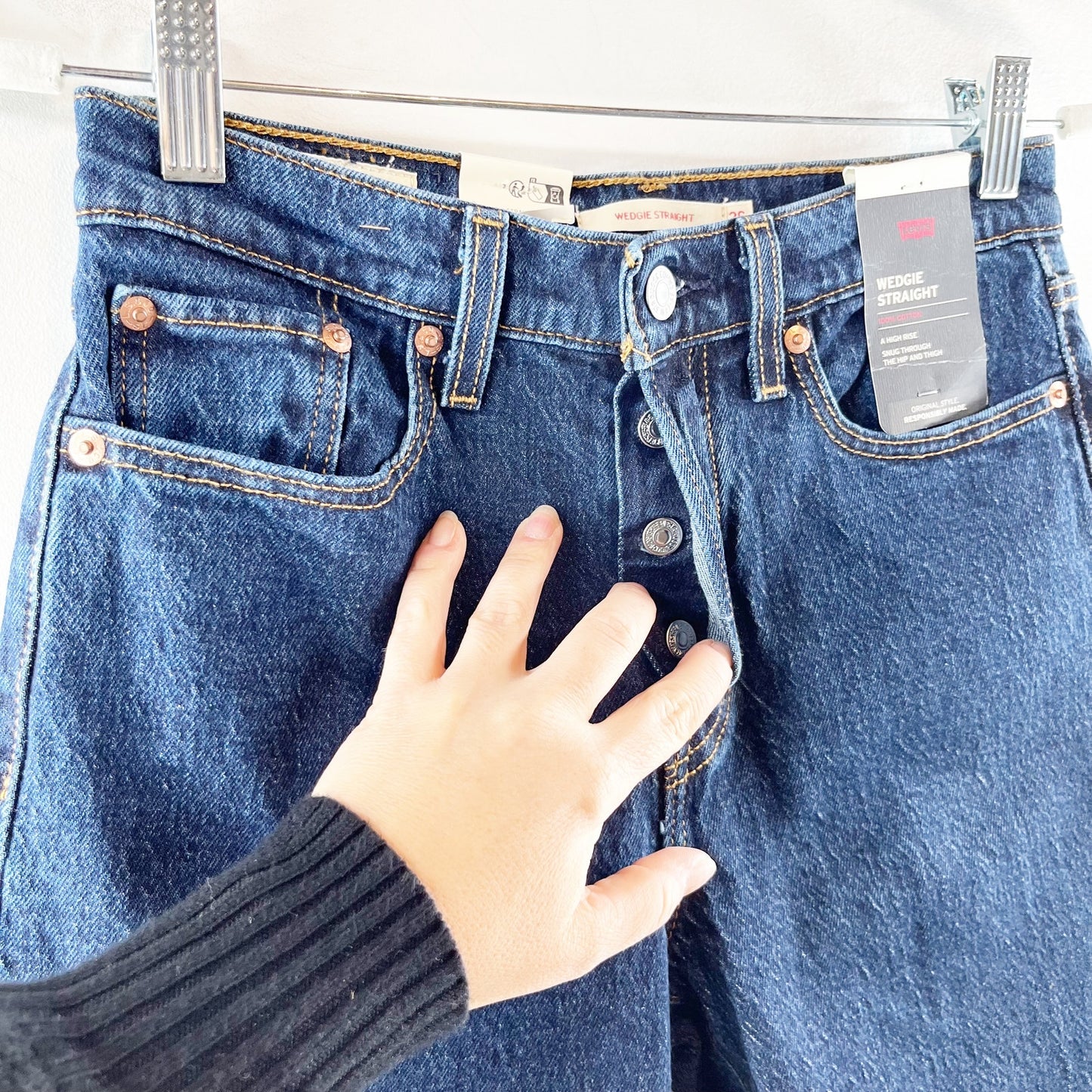 Levi's High Rise Button Fly Denim Wedgie Straight Jeans Salsa Dark Stone Blue 26