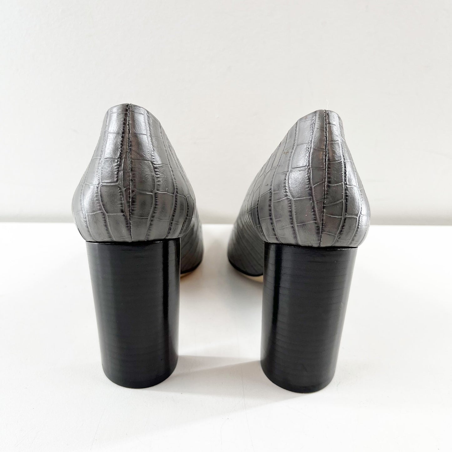 M. Gemi The Lustro Croco Heels Pumps Almond Toe Gray 36.5